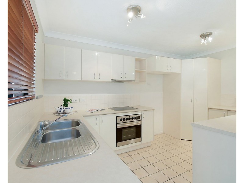 8/2200 Logan Road, Upper Mount Gravatt QLD 4122