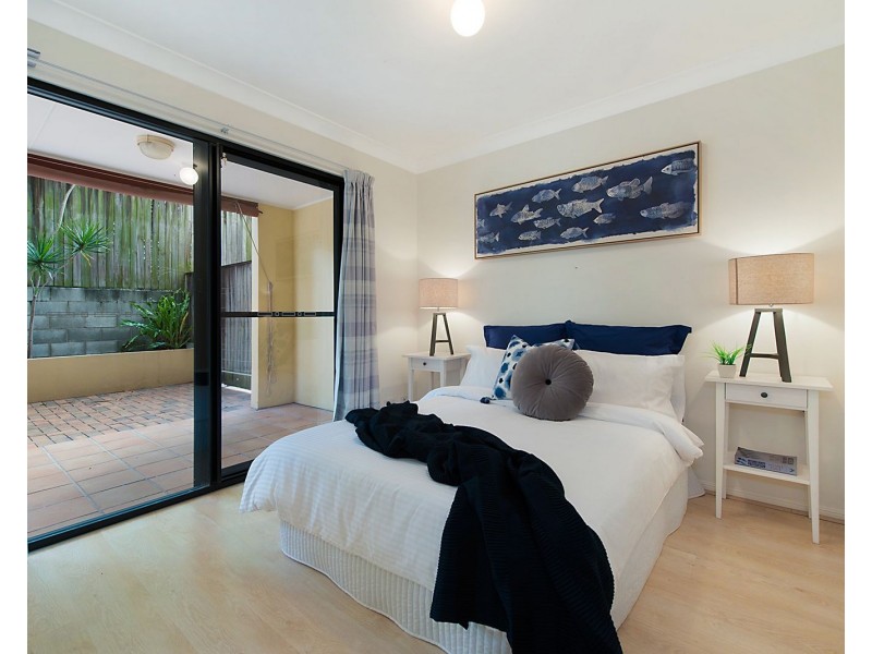 8/2200 Logan Road, Upper Mount Gravatt QLD 4122