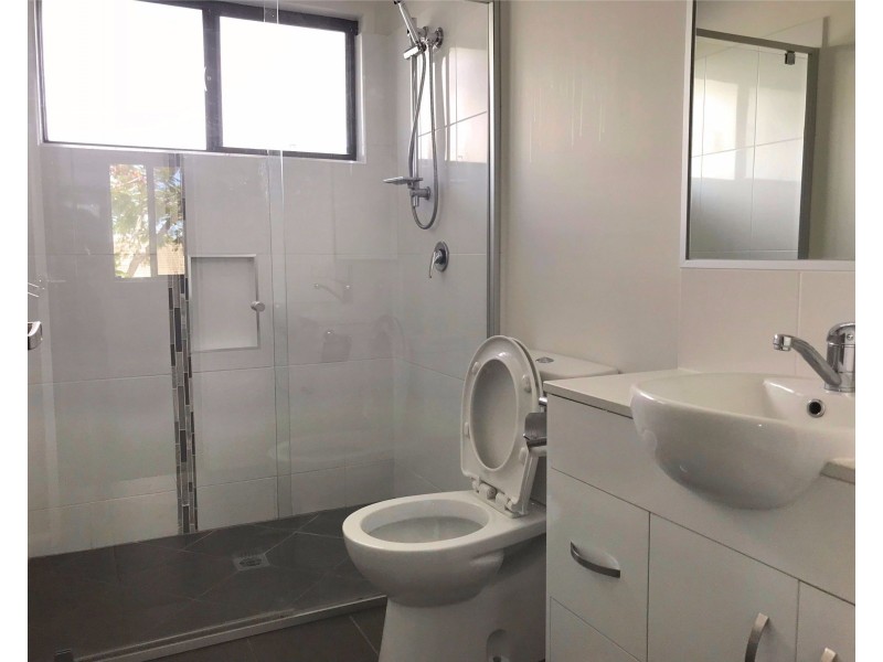 2/77 Menser Street, Calamvale QLD 4116