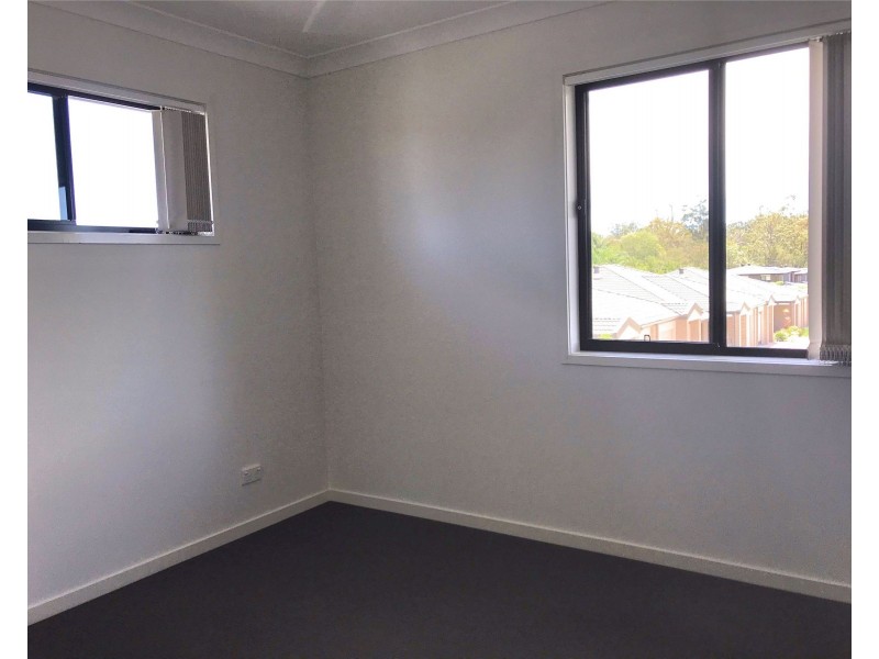 2/77 Menser Street, Calamvale QLD 4116