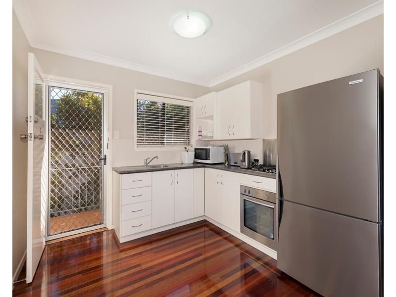 2/4 Bakewell Street, Mount Gravatt East QLD 4122