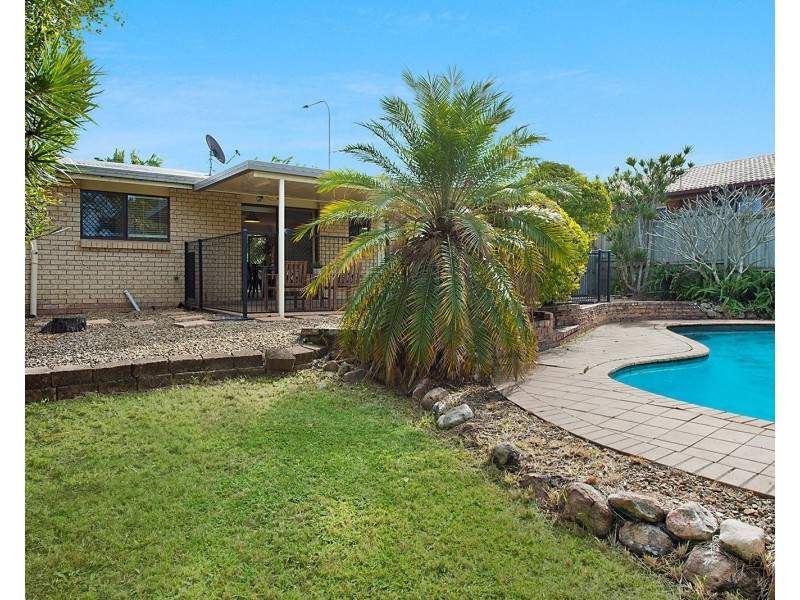 58 Ham Road, Mansfield QLD 4122