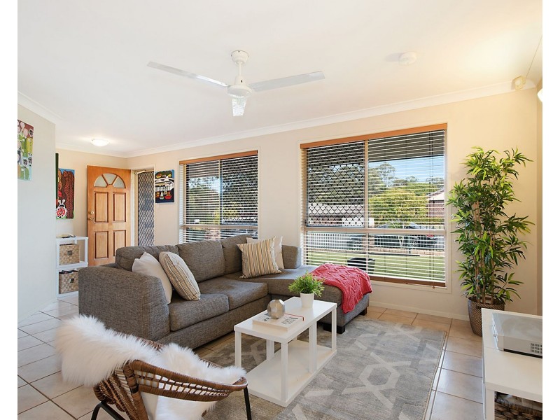 126 Greenwood Street, Wishart QLD 4122