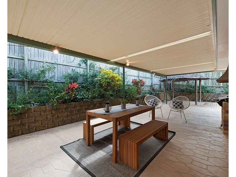 126 Greenwood Street, Wishart QLD 4122