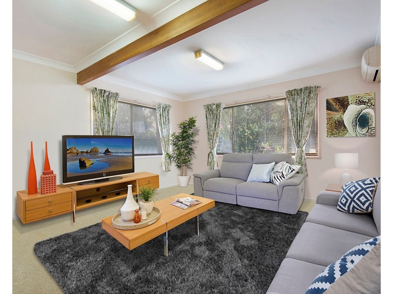 33 Colombo Street, Wishart QLD 4122