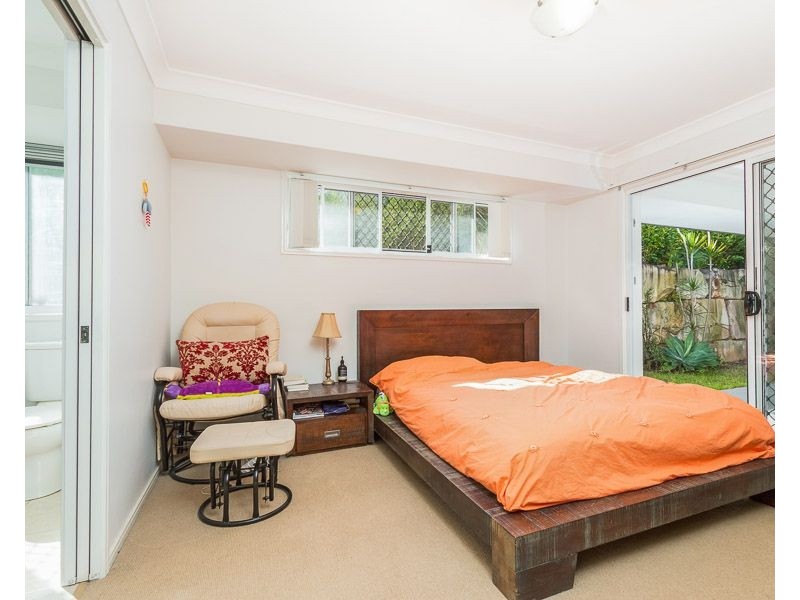 21 Trevi Close, Eight Mile Plains QLD 4113