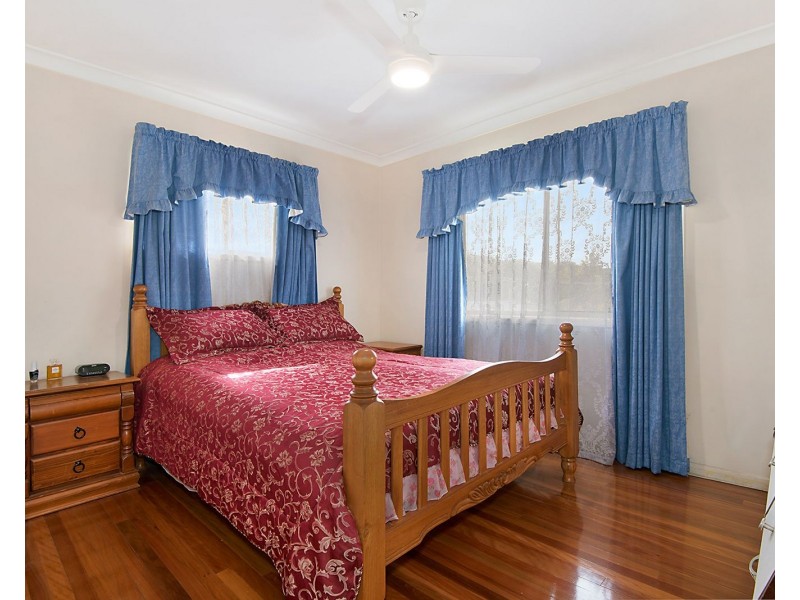 27 Rosewall Street, Upper Mount Gravatt QLD 4122