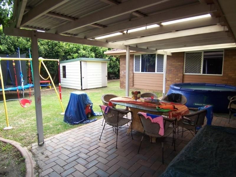 24 Metropole Street, Robertson QLD 4109