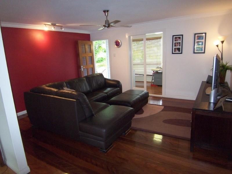 49 Denton Street, Wishart QLD 4122