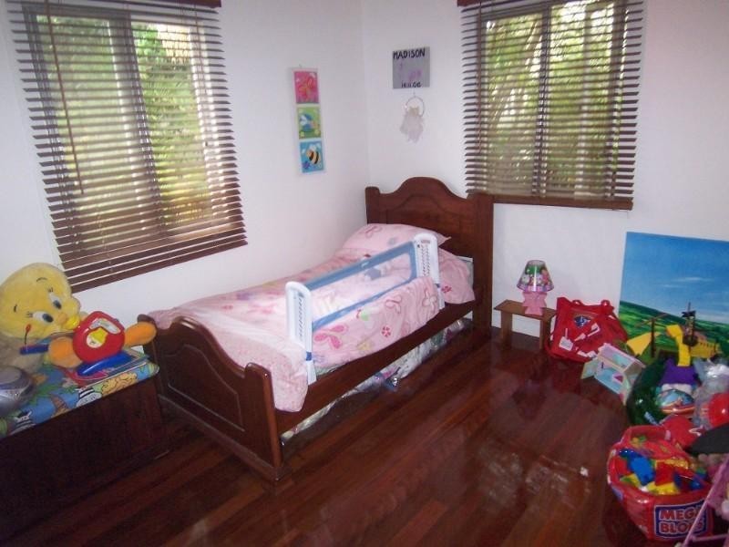 49 Denton Street, Wishart QLD 4122