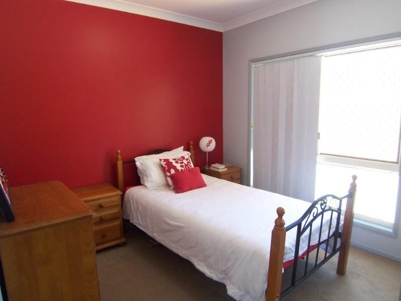 10 May Close, Kuraby QLD 4112