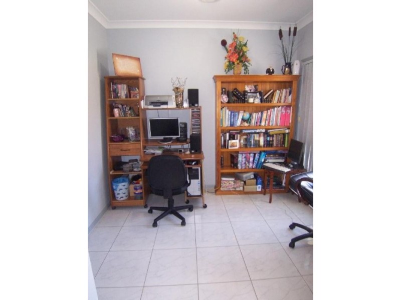 10 May Close, Kuraby QLD 4112