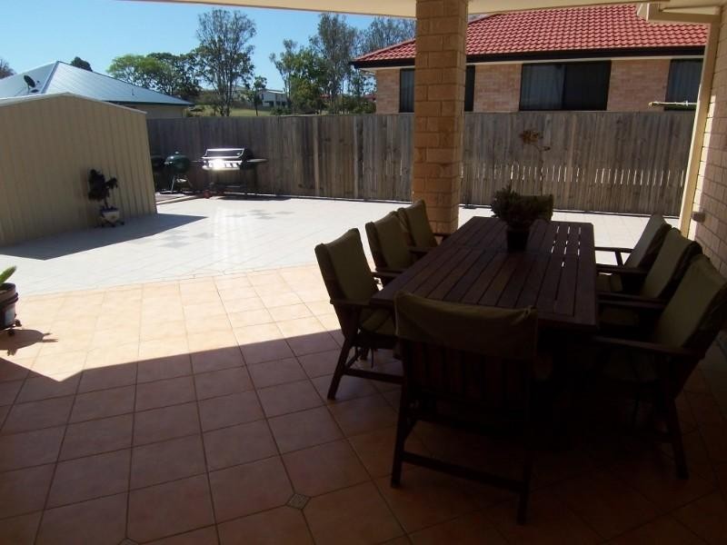 10 May Close, Kuraby QLD 4112