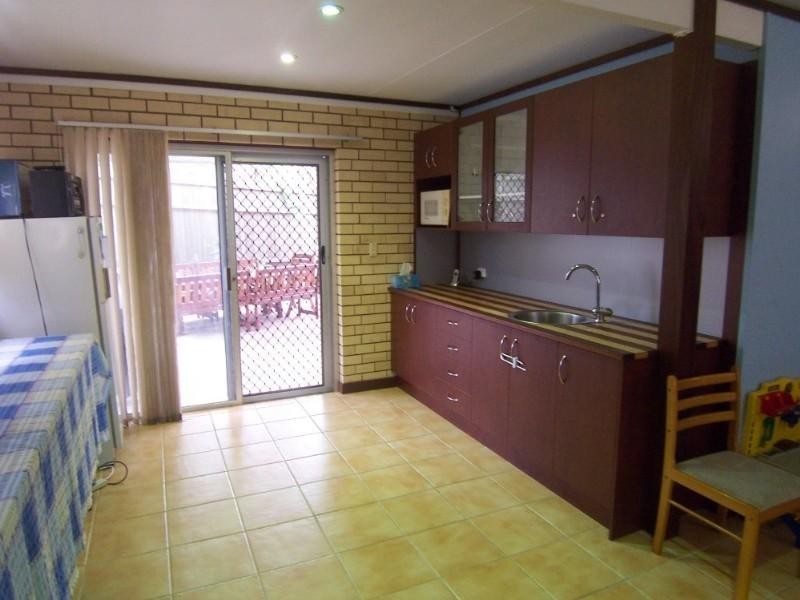 3 Rhyl Street, Macgregor QLD 4109