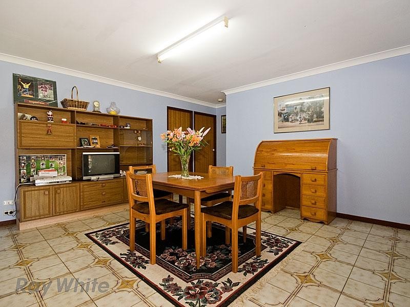 59 Bridgnorth Street, Carindale QLD 4152