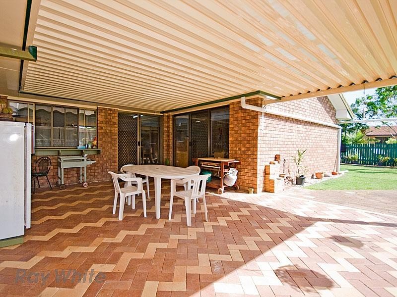 59 Bridgnorth Street, Carindale QLD 4152