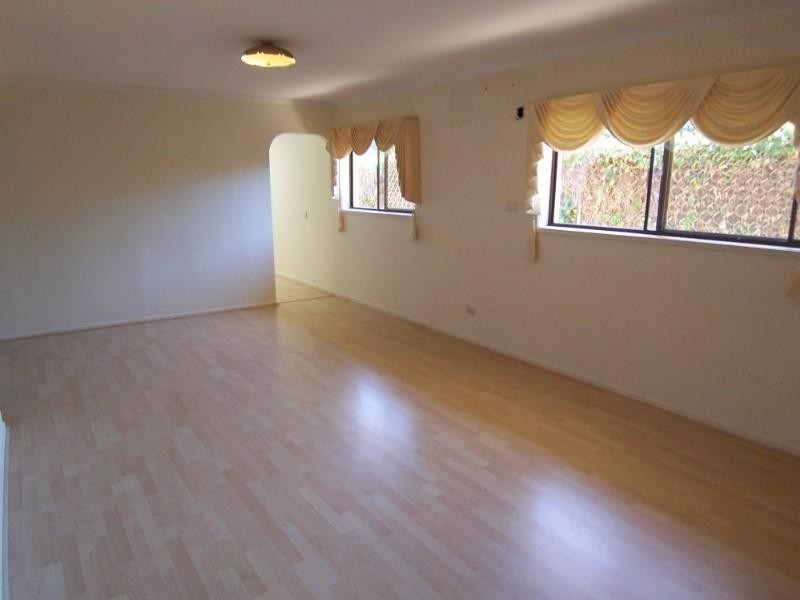 12 Fleetwood Street, Macgregor QLD 4109