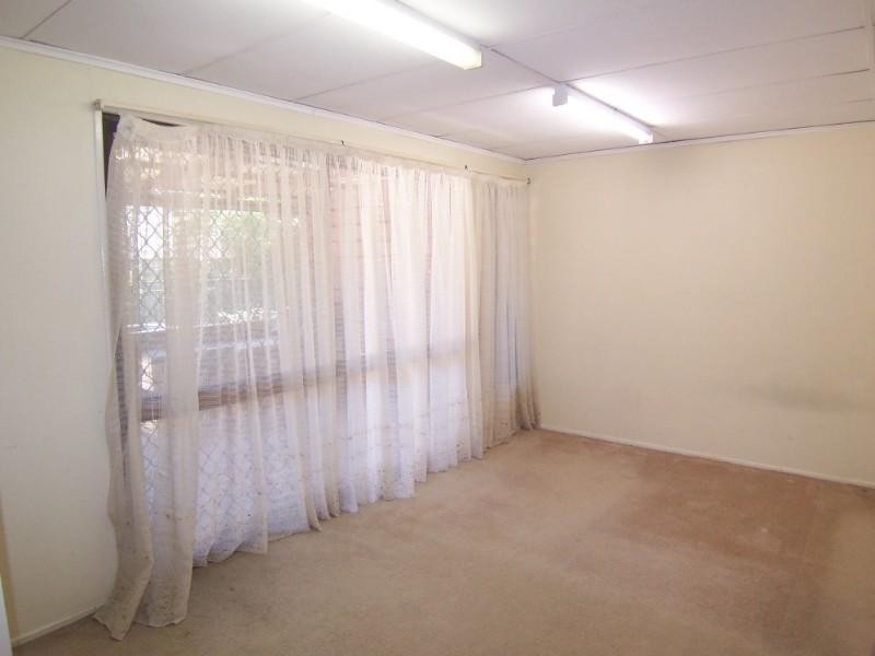 12 Fleetwood Street, Macgregor QLD 4109