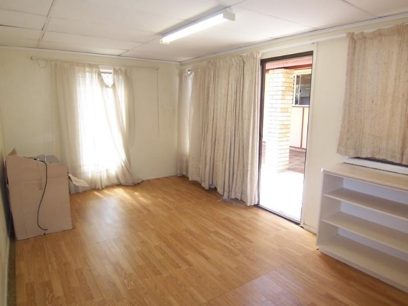 12 Fleetwood Street, Macgregor QLD 4109