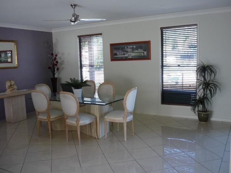 8 Huon Street, Broadbeach Waters QLD 4218