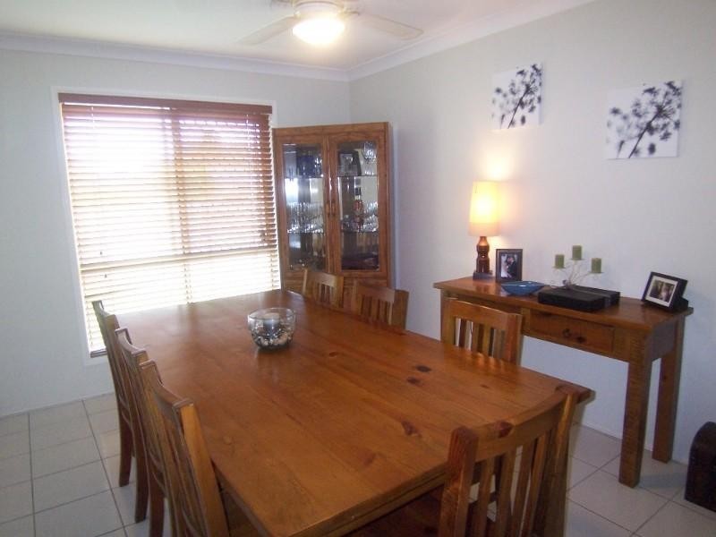 1 Snowbird Place, Wishart QLD 4122