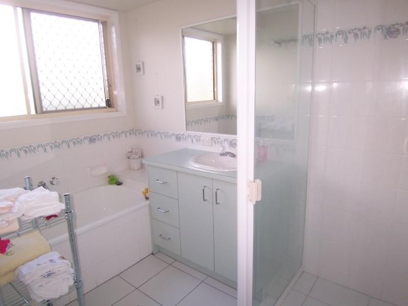 1 Snowbird Place, Wishart QLD 4122