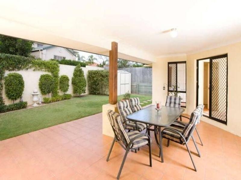 11 Vaucluse Place, Mansfield QLD 4122