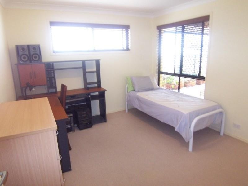 11 Vaucluse Place, Mansfield QLD 4122