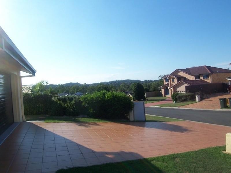 11 Vaucluse Place, Mansfield QLD 4122