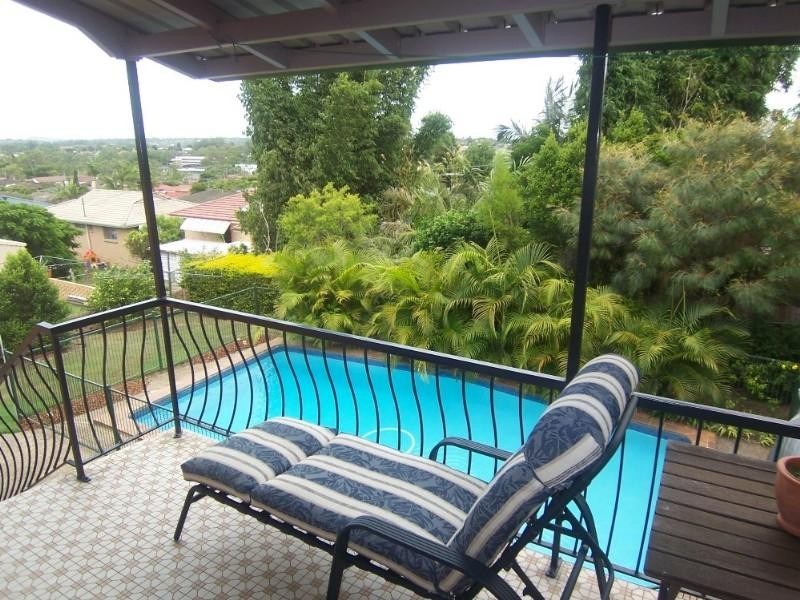 19 Tandanya Street, Mansfield QLD 4122