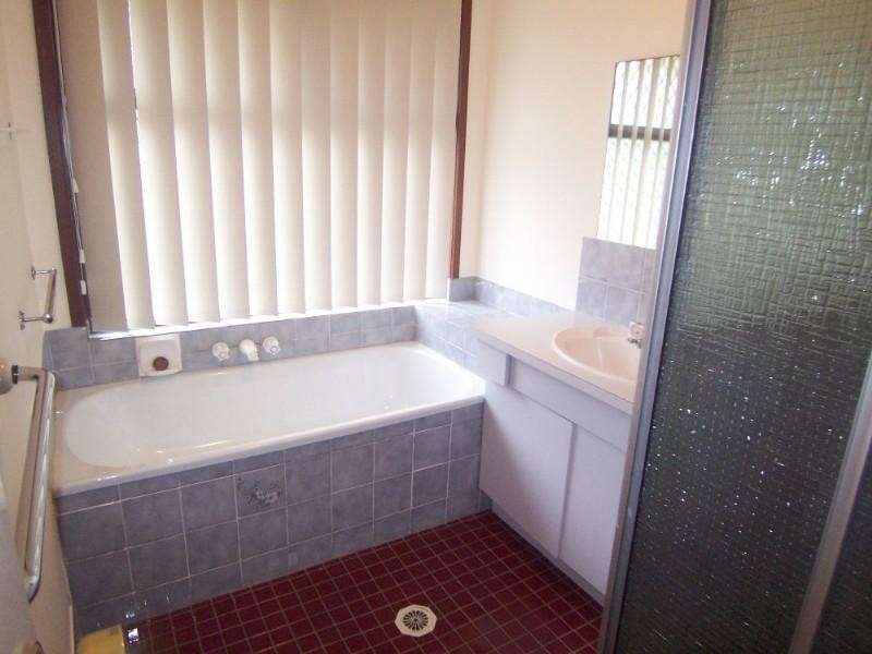 31 Ham Road, Mansfield QLD 4122