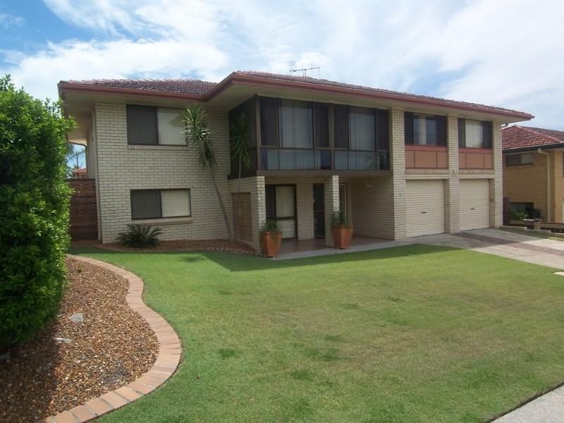 6 Remsen Street, Wishart QLD 4122