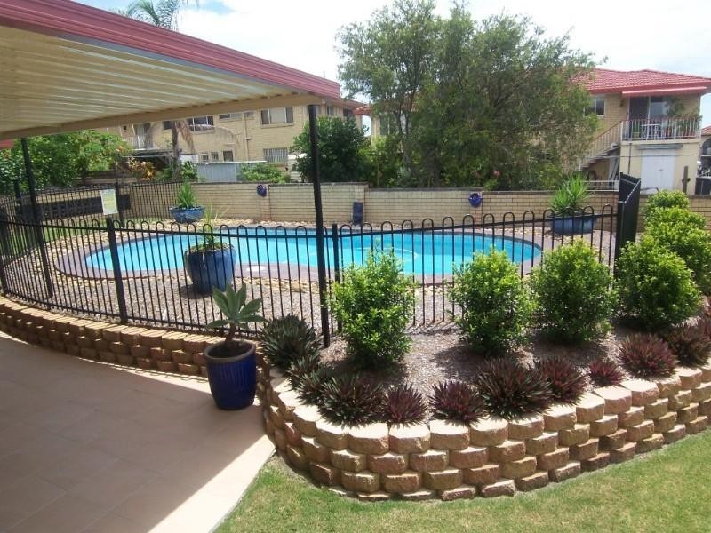 6 Remsen Street, Wishart QLD 4122