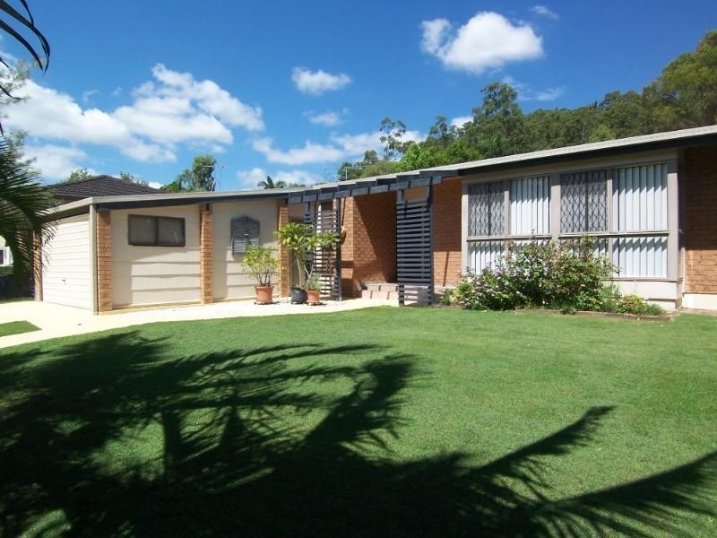 82 Crewe Street, Mount Gravatt East QLD 4122