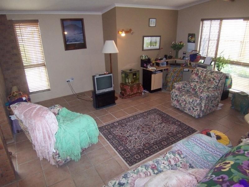 82 Crewe Street, Mount Gravatt East QLD 4122