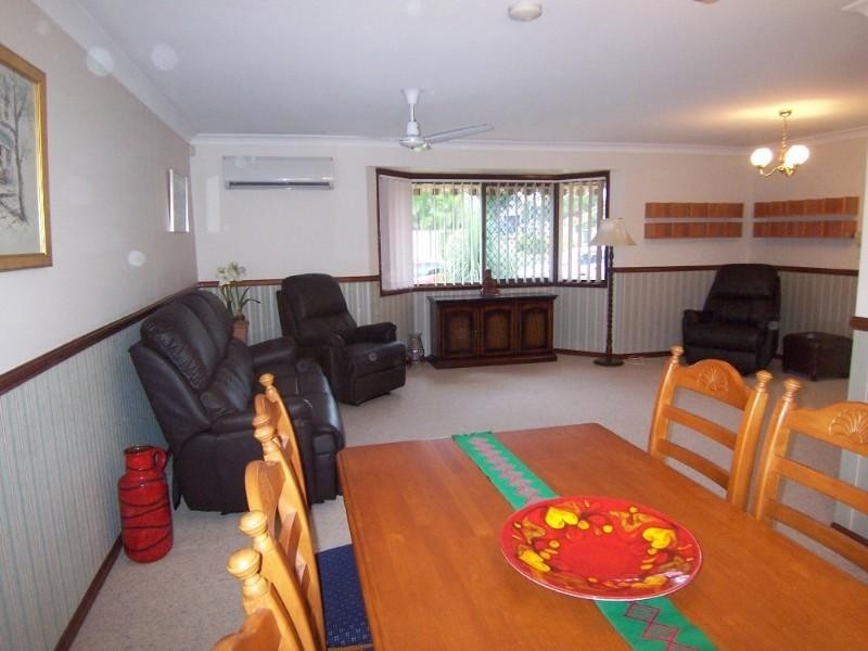 9 Chanel Crescent, Eight Mile Plains QLD 4113