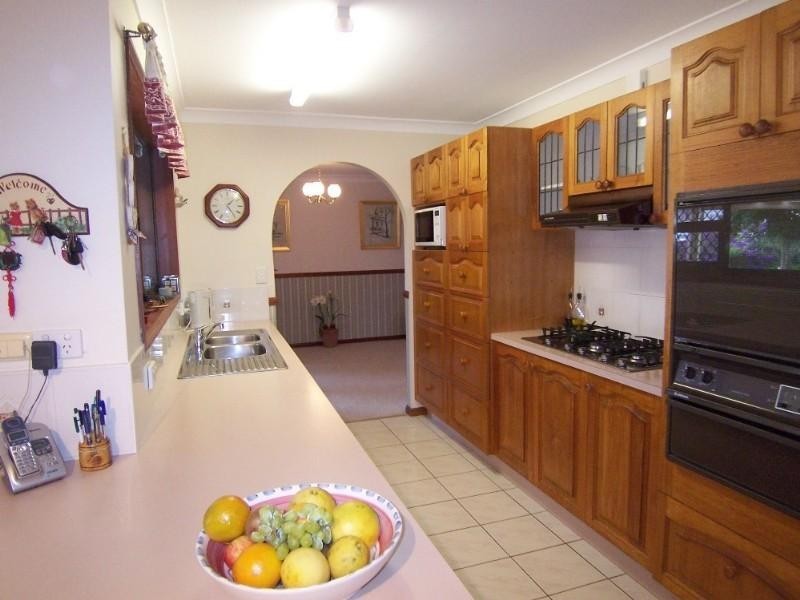 9 Chanel Crescent, Eight Mile Plains QLD 4113