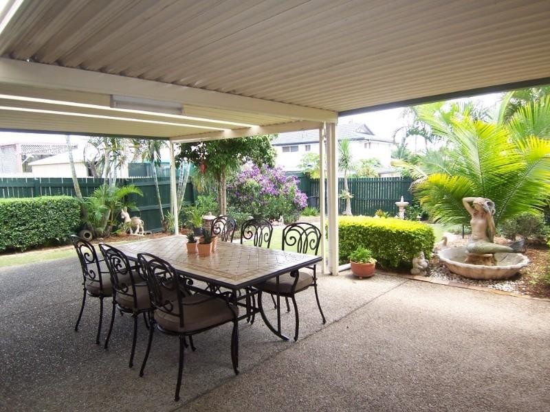 9 Chanel Crescent, Eight Mile Plains QLD 4113