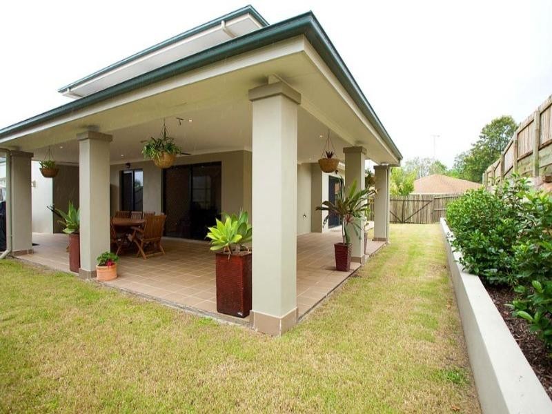 52 Winthrop Street, Wishart QLD 4122