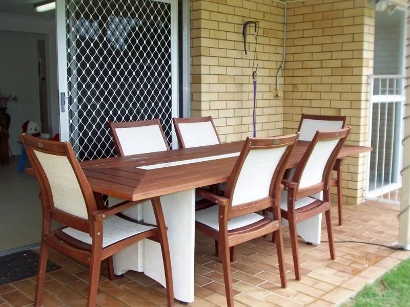 4 Rhyl Street, Macgregor QLD 4109