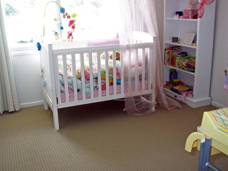 4 Rhyl Street, Macgregor QLD 4109