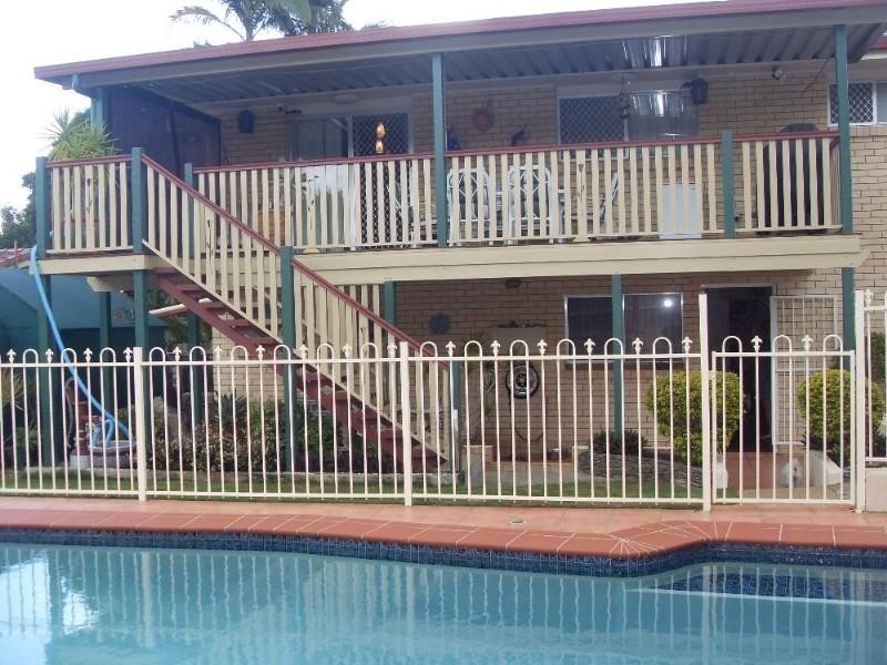 26 Trood Street, Macgregor QLD 4109