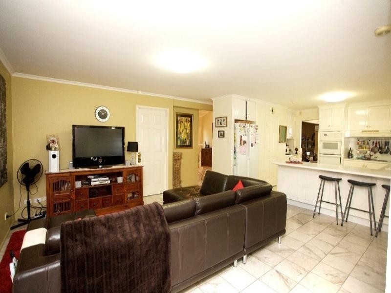 51 Mindona Street, Wishart QLD 4122