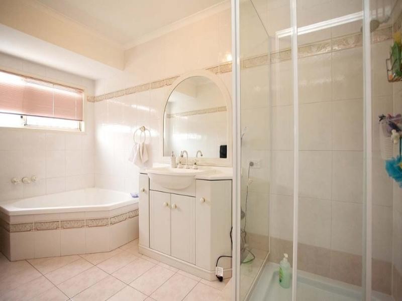 51 Mindona Street, Wishart QLD 4122