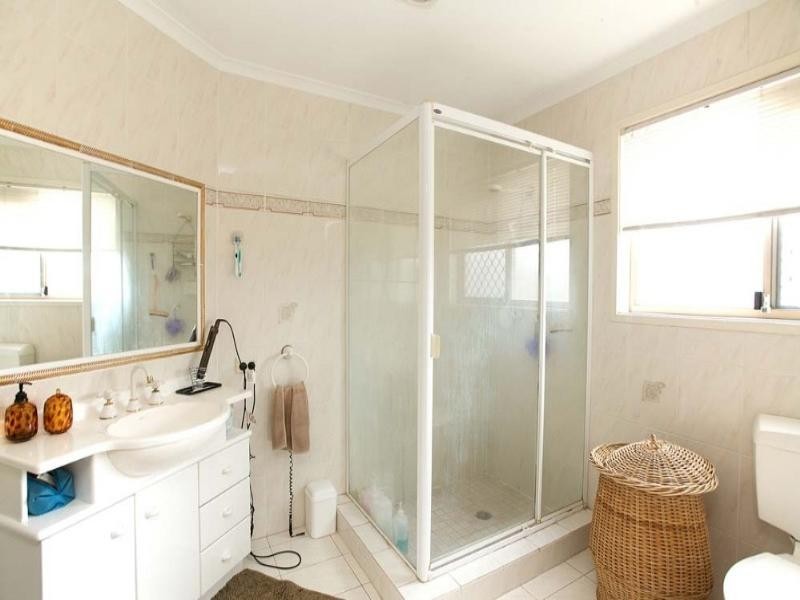 51 Mindona Street, Wishart QLD 4122