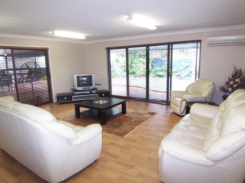 185 Ham Road, Wishart QLD 4122