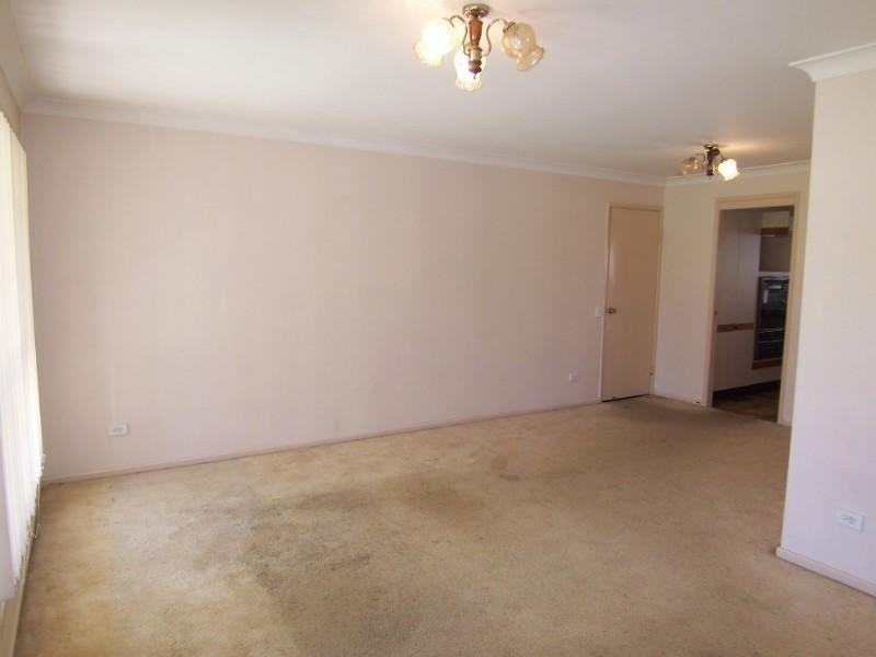 2 Malinya Place, Wishart QLD 4122