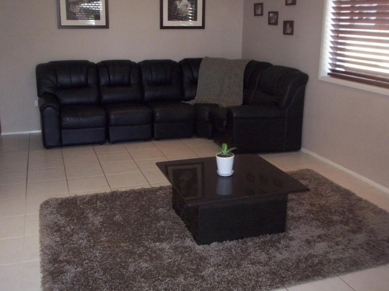 61 Liverpool Street, Eight Mile Plains QLD 4113