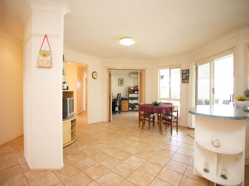 5 Crown Place, Kuraby QLD 4112