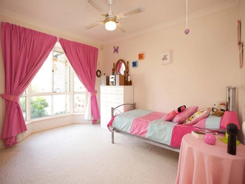 5 Crown Place, Kuraby QLD 4112